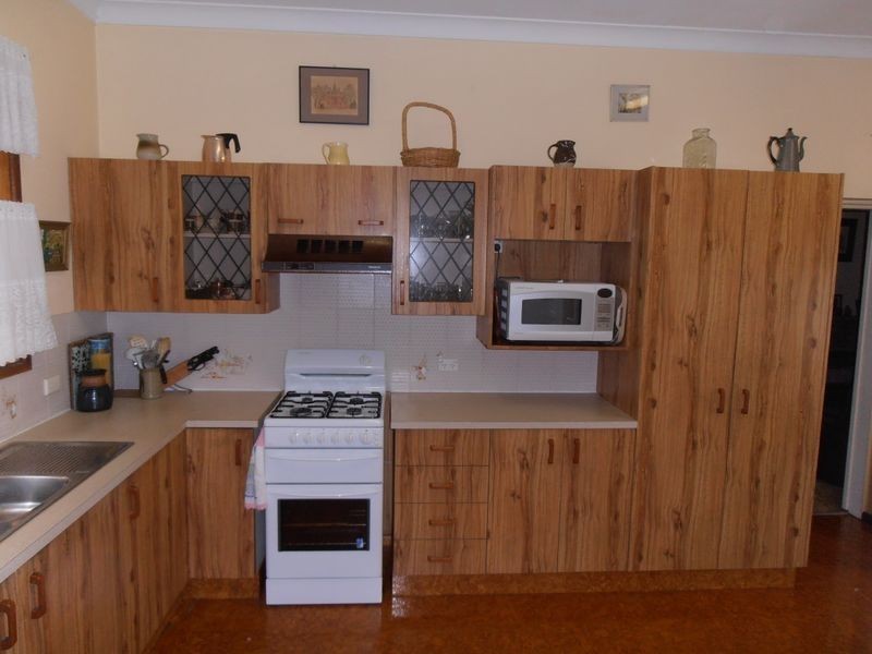 27 Laurence Street, Lithgow NSW 2790