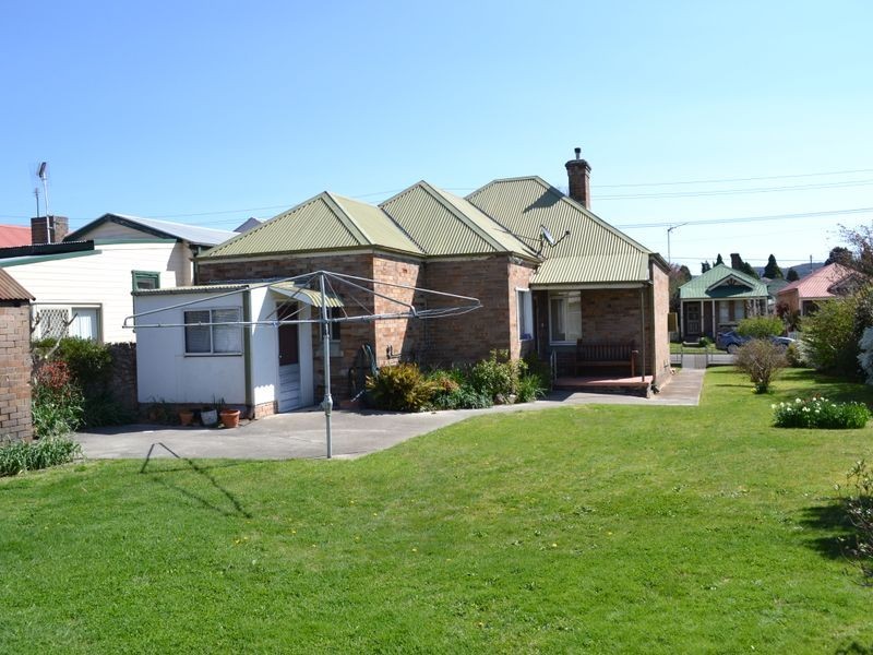 27 Laurence Street, Lithgow NSW 2790