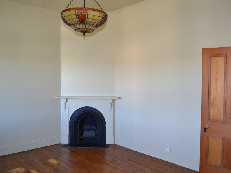 19 Waratah Street, Lithgow NSW 2790