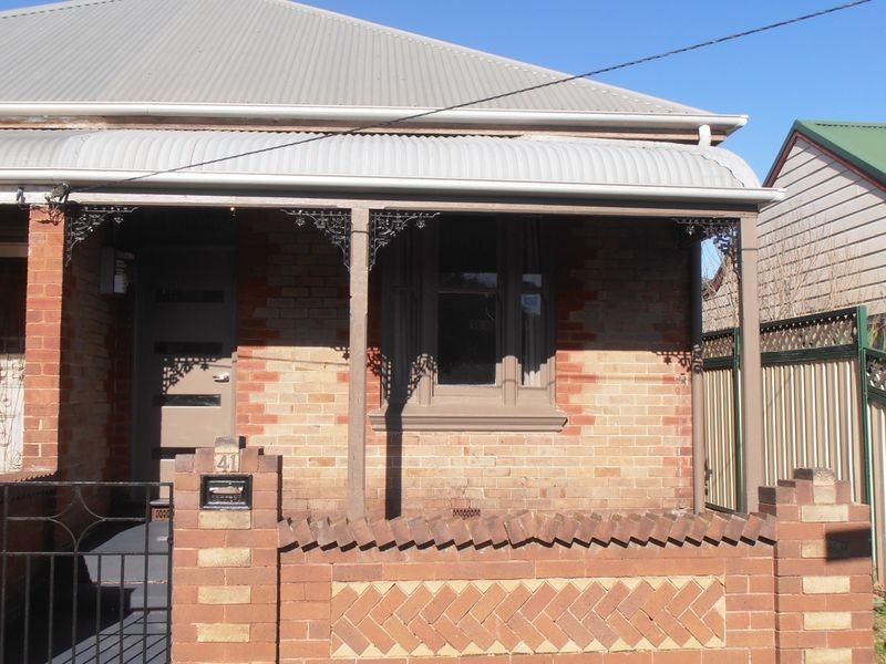 41 Inch Street, Lithgow NSW 2790
