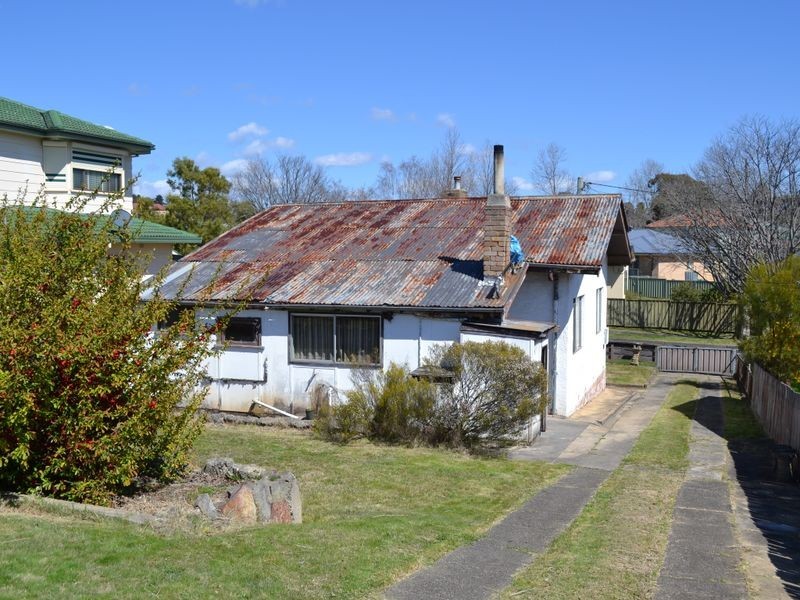 16 Lemnos Street, Lithgow NSW 2790