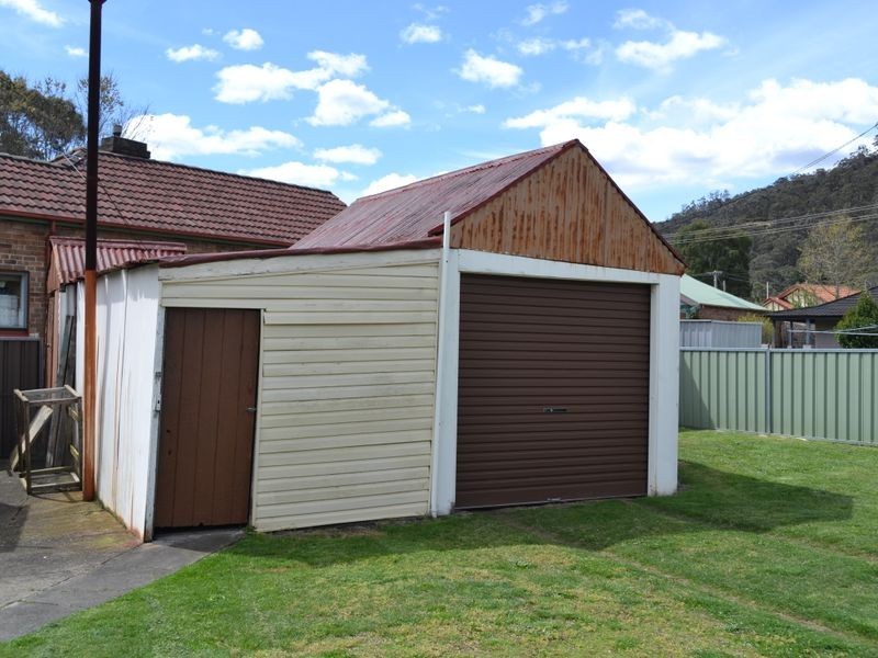 54 Laidley Street, Lithgow NSW 2790