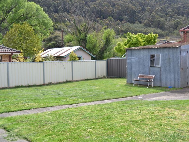 54 Laidley Street, Lithgow NSW 2790