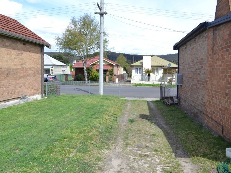 54 Laidley Street, Lithgow NSW 2790