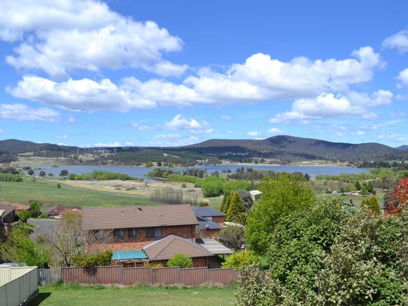 9 Blackett Drive, Wallerawang NSW 2845