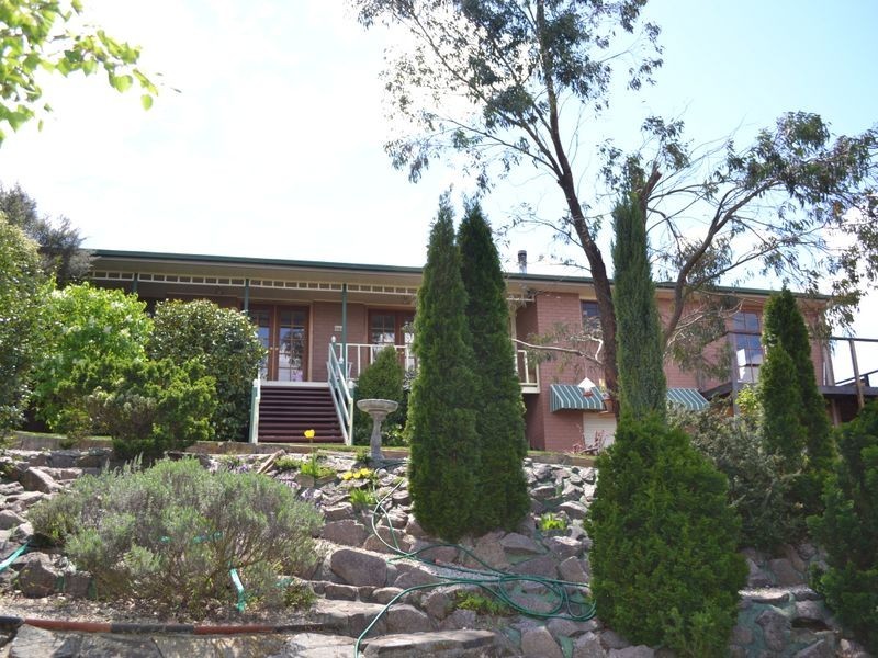 9 Blackett Drive, Wallerawang NSW 2845