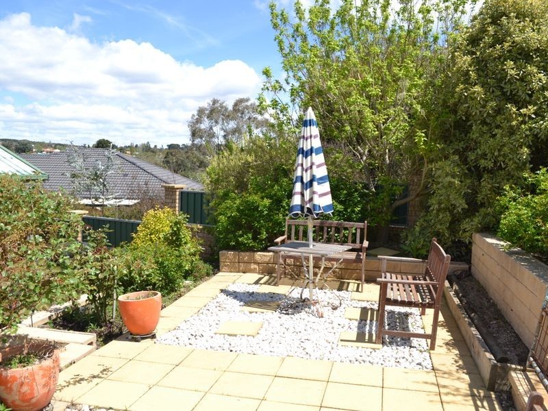 9 Blackett Drive, Wallerawang NSW 2845