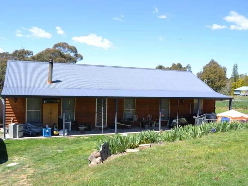 33 Lyons Street, Meadow Flat NSW 2795