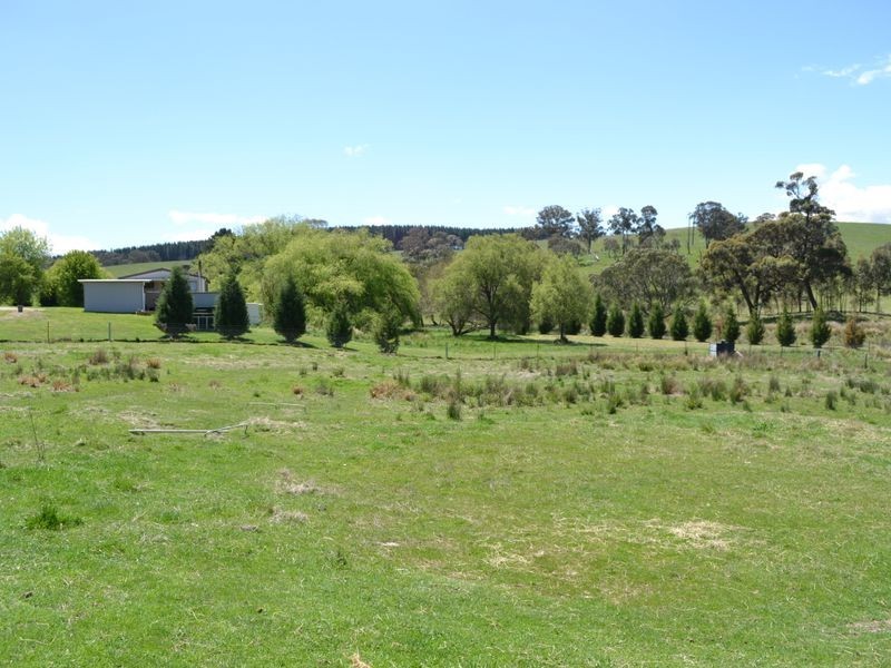 33 Lyons Street, Meadow Flat NSW 2795