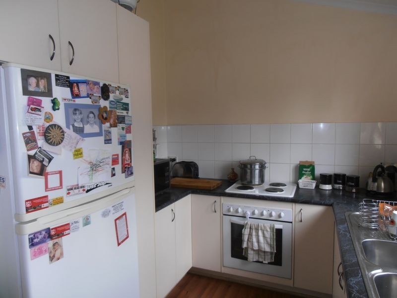 33 Lyons Street, Meadow Flat NSW 2795