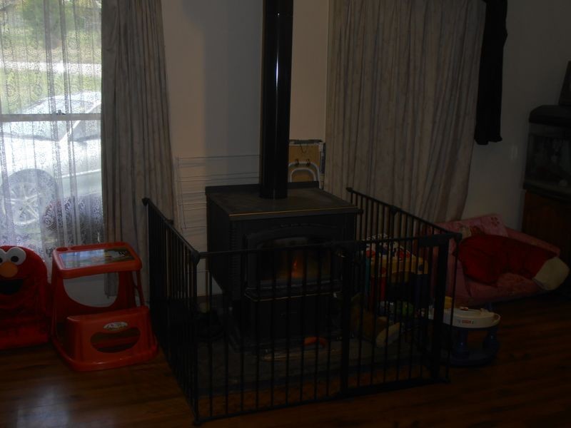 33 Lyons Street, Meadow Flat NSW 2795