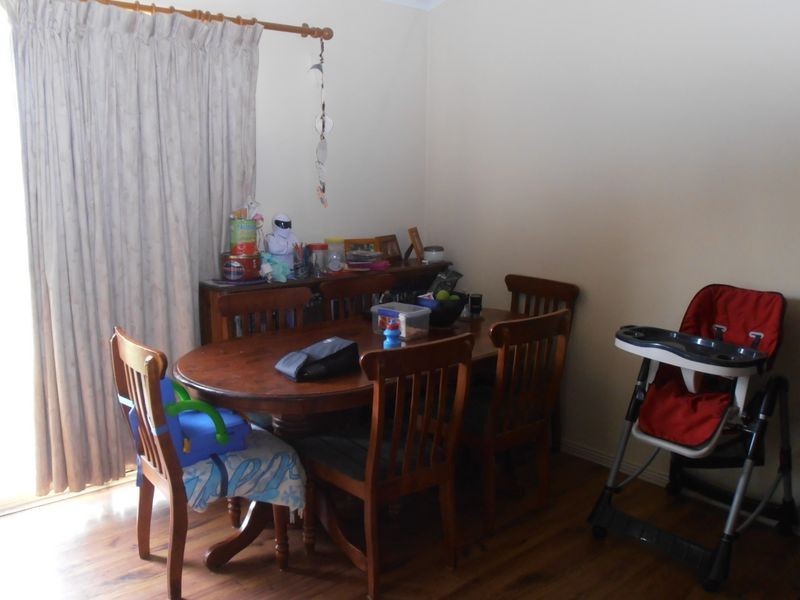 33 Lyons Street, Meadow Flat NSW 2795