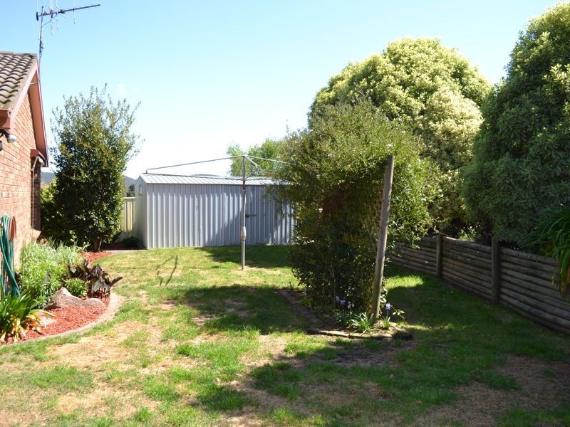 9 Robinia Drive, Lithgow NSW 2790