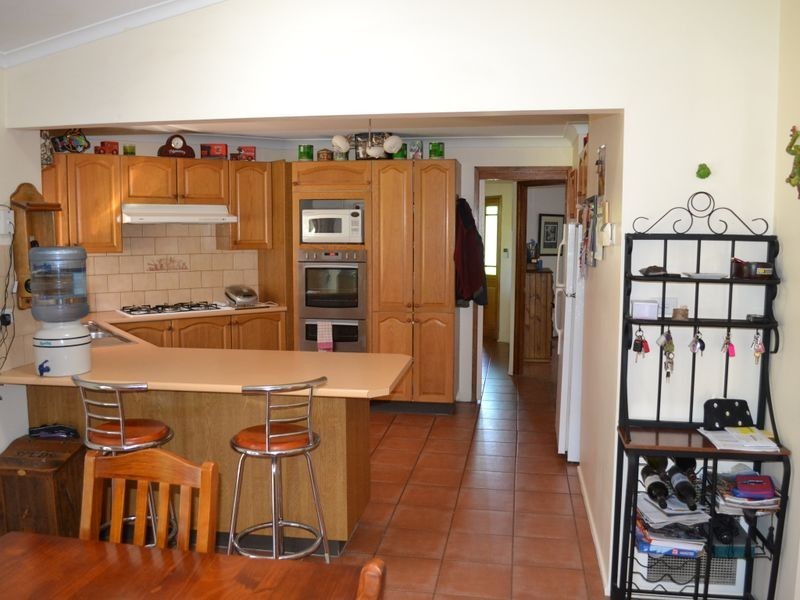 9 Robinia Drive, Lithgow NSW 2790
