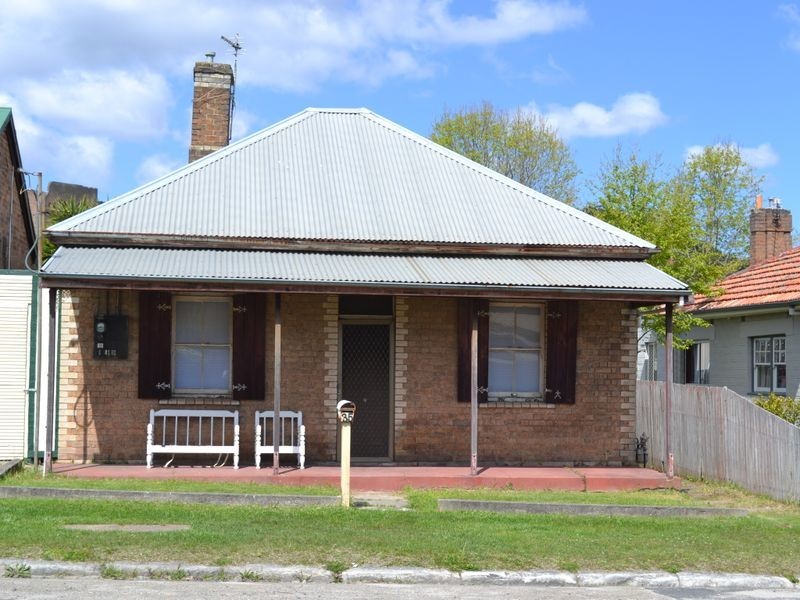 35 Inch Street, Lithgow NSW 2790