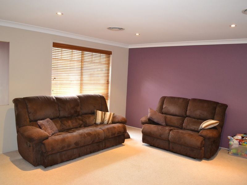 8 Mortlock Close, Lithgow NSW 2790