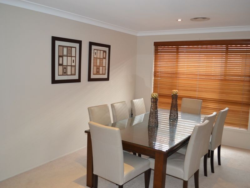 8 Mortlock Close, Lithgow NSW 2790