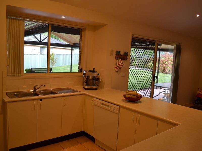 8 Mortlock Close, Lithgow NSW 2790