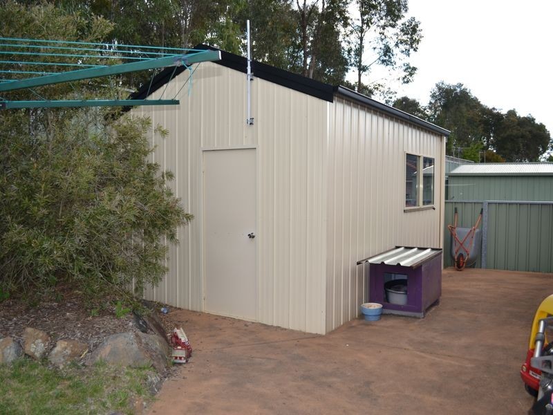 8 Mortlock Close, Lithgow NSW 2790