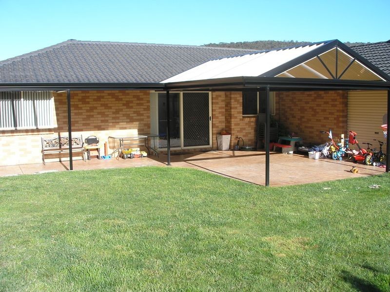 8 Mortlock Close, Lithgow NSW 2790