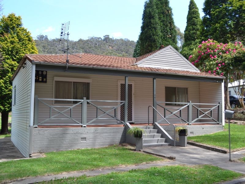 34 Gell Street, Lithgow NSW 2790
