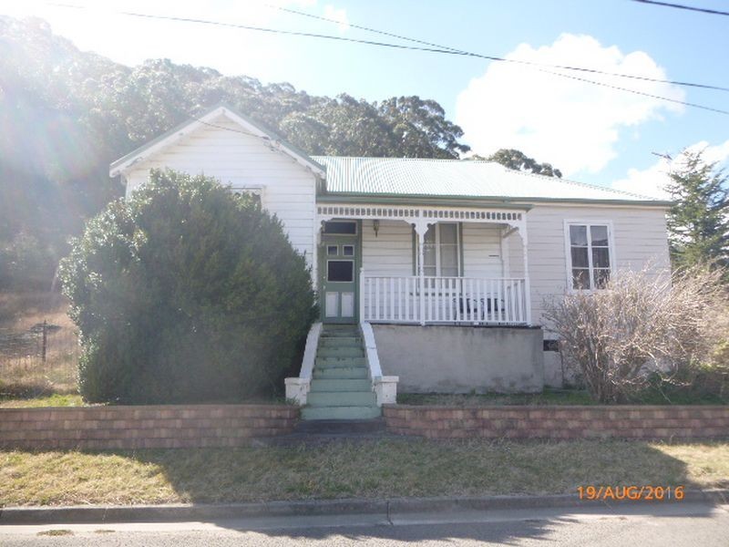 35 Ramsay Street, Lithgow NSW 2790