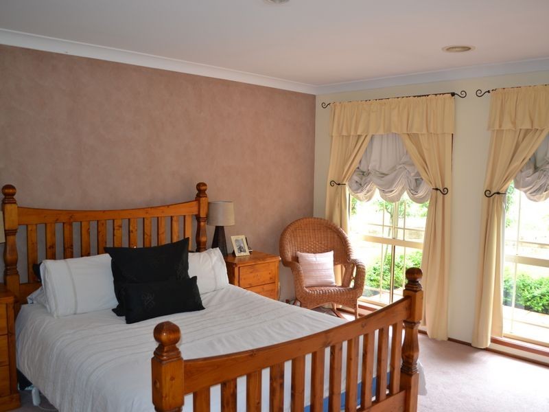 26 Robinia Drive, Lithgow NSW 2790