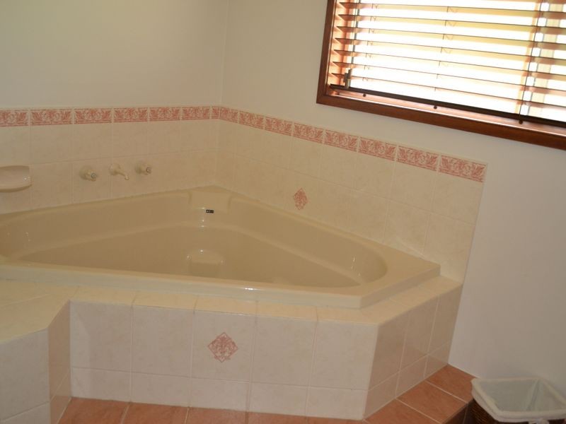 26 Robinia Drive, Lithgow NSW 2790