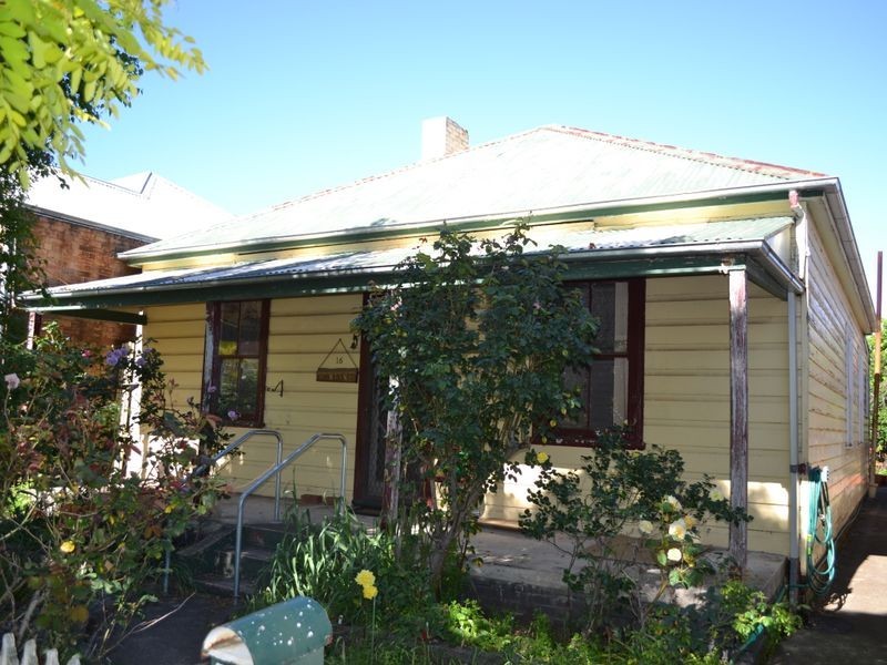 16 John Street, Lithgow NSW 2790