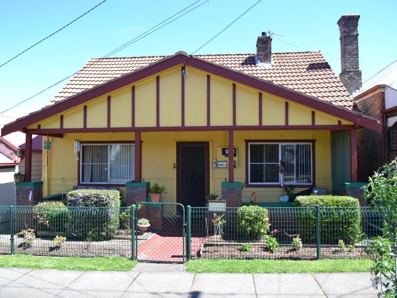 42 Lett Street, Lithgow NSW 2790