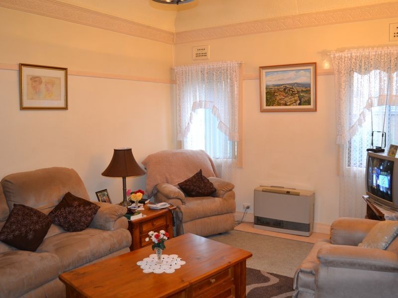 85 Mort Street, Lithgow NSW 2790