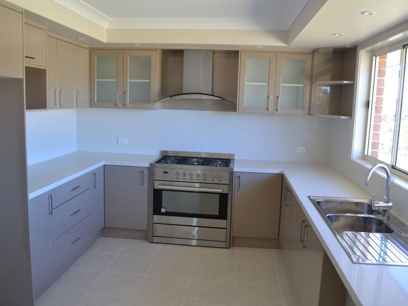 26 Hillcrest Avenue, Lithgow NSW 2790