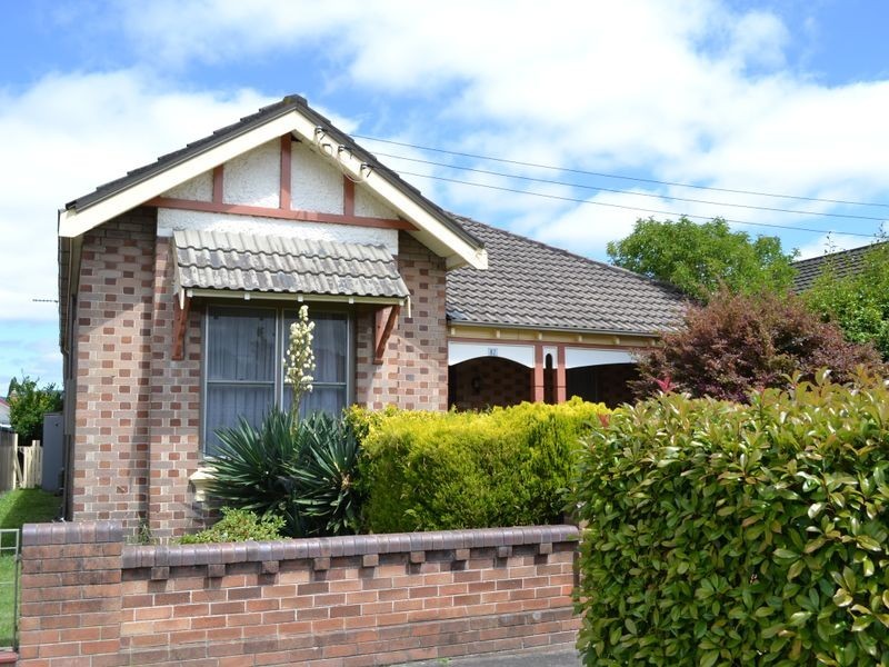 82 Calero Street, Lithgow NSW 2790