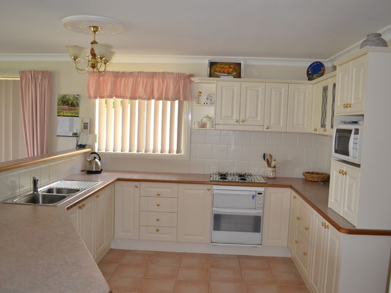 4 Lilac Place, Lithgow NSW 2790