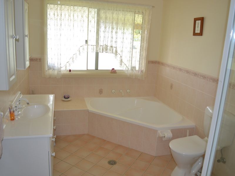 4 Lilac Place, Lithgow NSW 2790