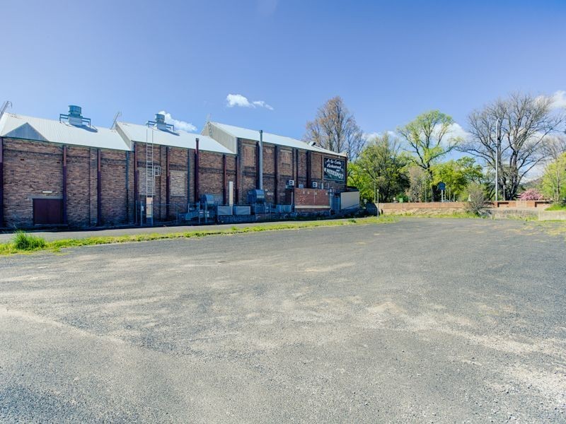208-216 Main Street, Lithgow NSW 2790