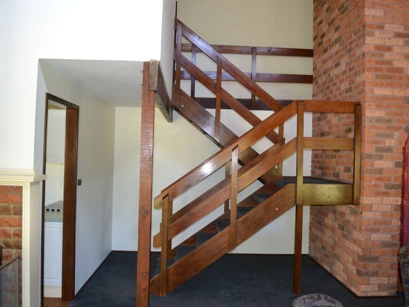 37 Kerma Crescent, Clarence NSW 2790