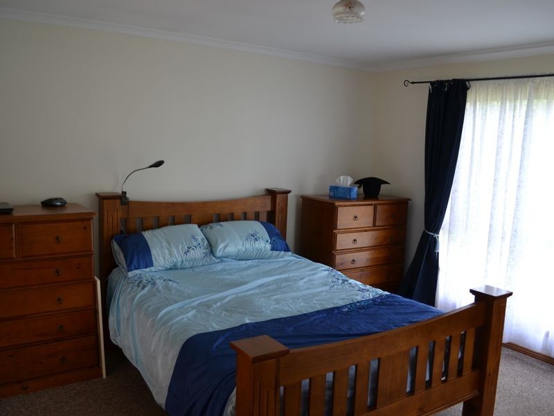 8 Bell Street, Portland NSW 2847