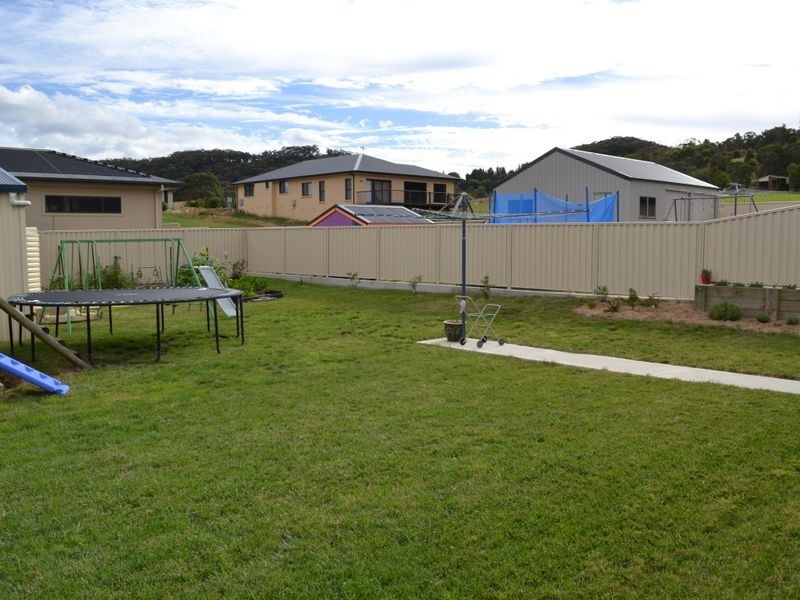 16 Stockade Close, Lithgow NSW 2790