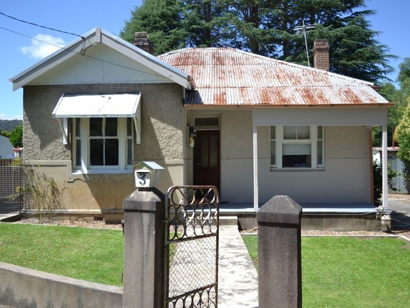 3 Pillans Lane, Lithgow NSW 2790