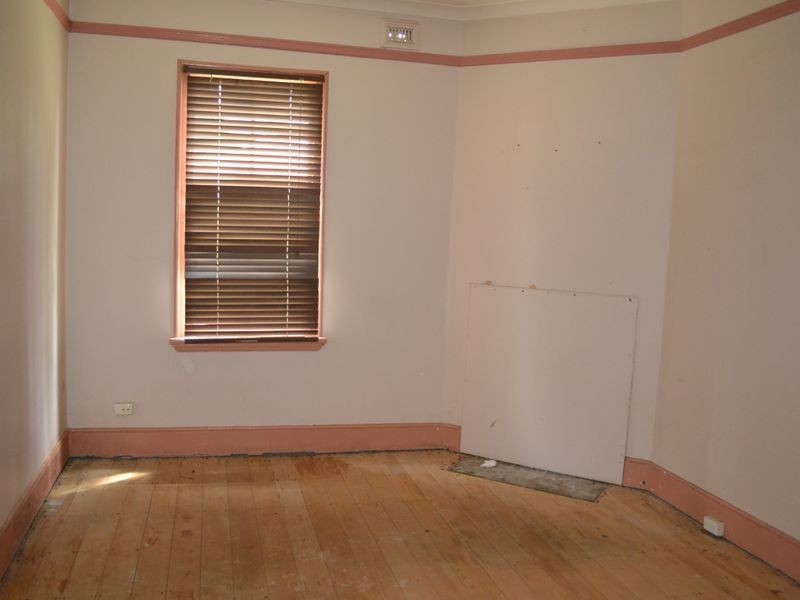 2 Bellevue Place, Portland NSW 2847