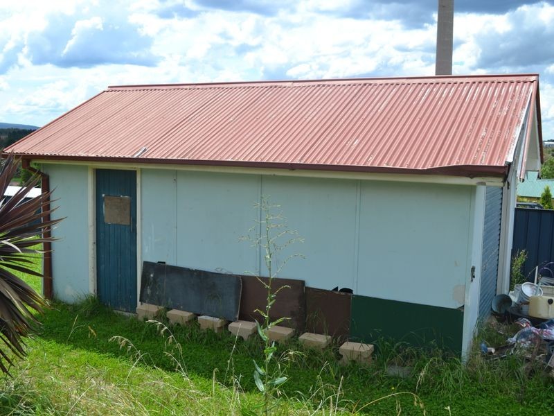 2 Bellevue Place, Portland NSW 2847