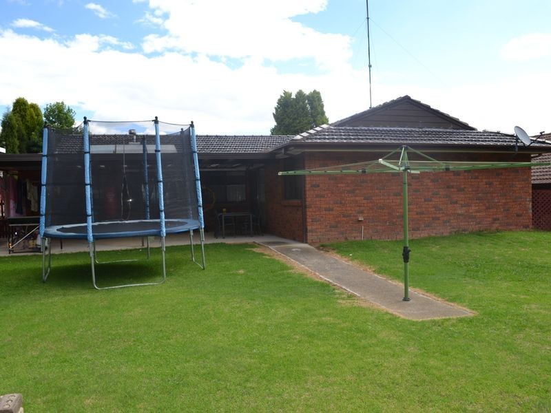 10 Blaxland Street, Wallerawang NSW 2845