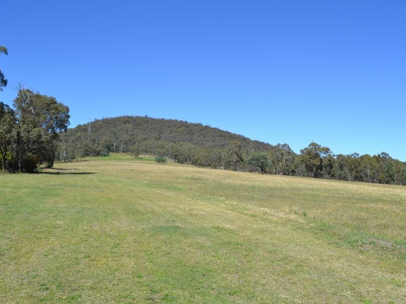 2D Hughes Lane, Marrangaroo NSW 2790