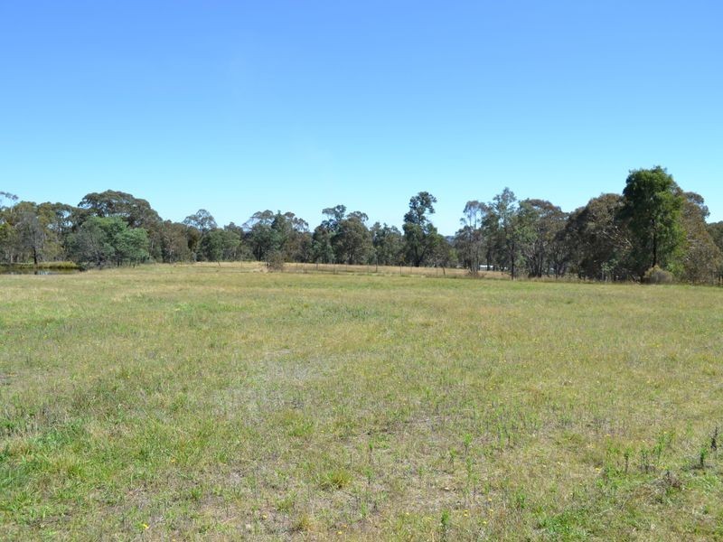 2D Hughes Lane, Marrangaroo NSW 2790