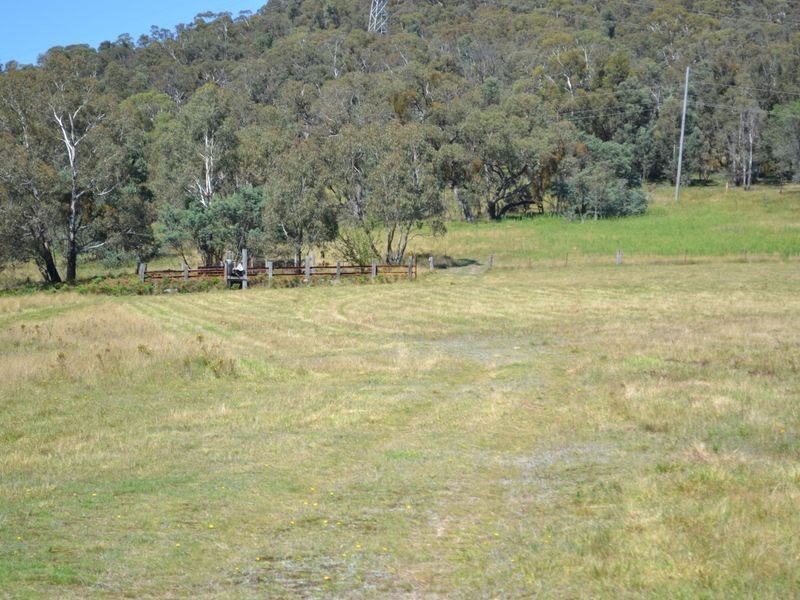 2D Hughes Lane, Marrangaroo NSW 2790