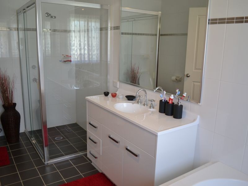 4 Surveyors Way, South Bowenfels NSW 2790