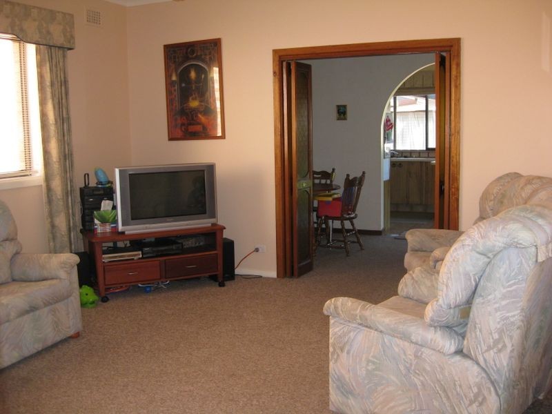 18 Calero Street, Lithgow NSW 2790