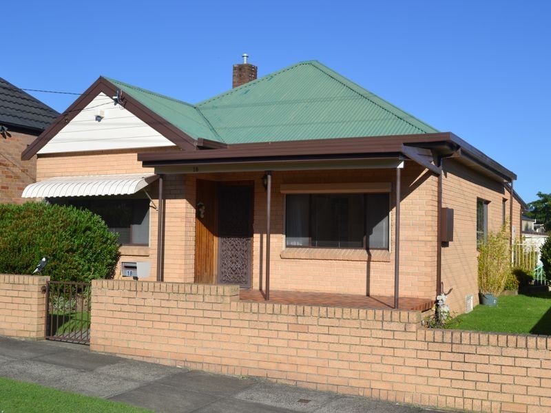 18 Calero Street, Lithgow NSW 2790