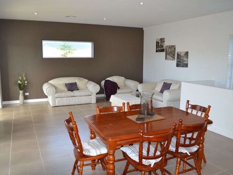 20 Thornton Avenue, Lithgow NSW 2790